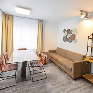  Lejlighedshotel Excellentas